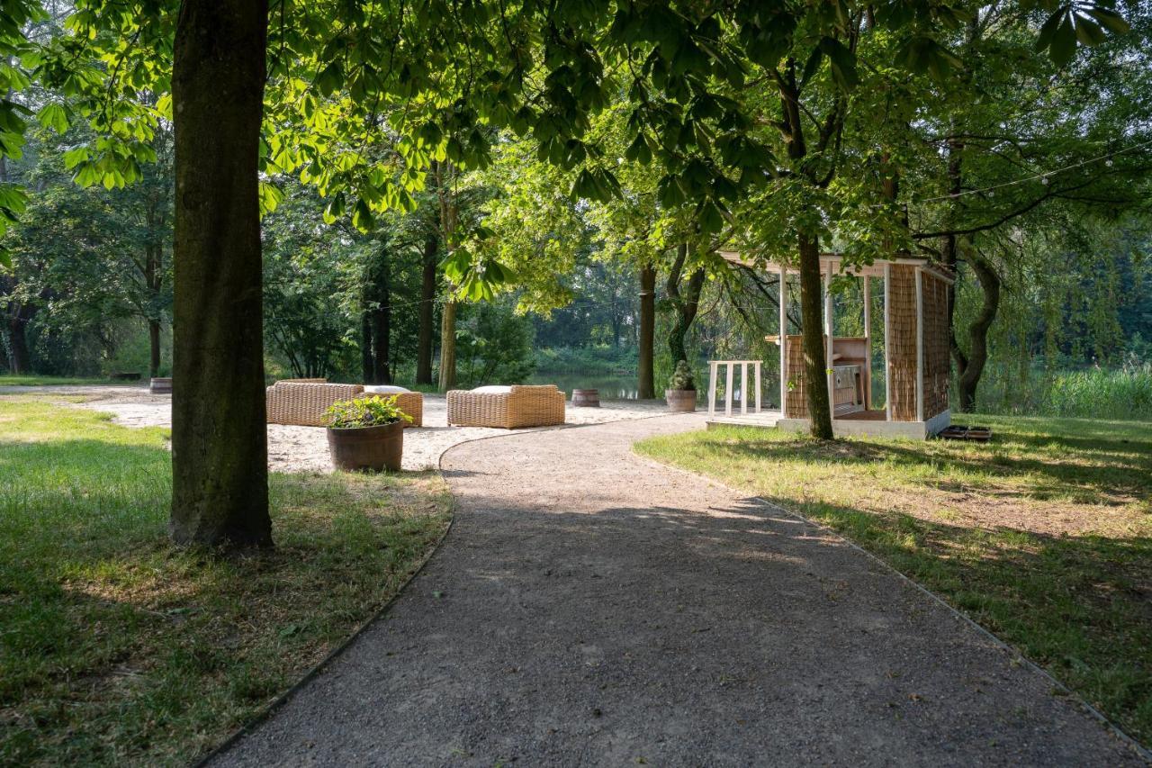 Waldhotel Und Restaurant Zeitreise Bramsche Exterior foto